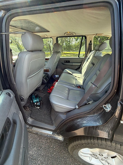 Land Rover Range Rover 17 of 30