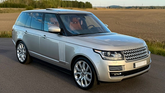 Land Rover Range Rover 2 of 18