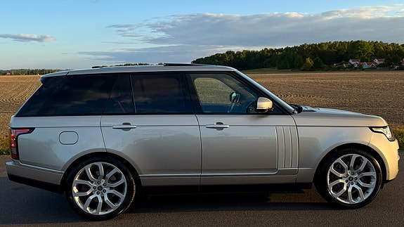 Land Rover Range Rover 4 of 18