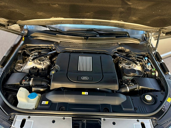 Land Rover Range Rover 17 of 18