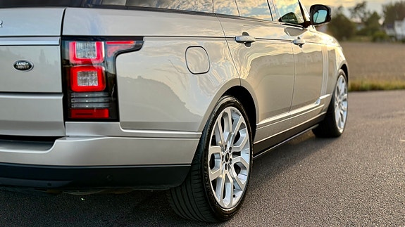 Land Rover Range Rover 6 of 18