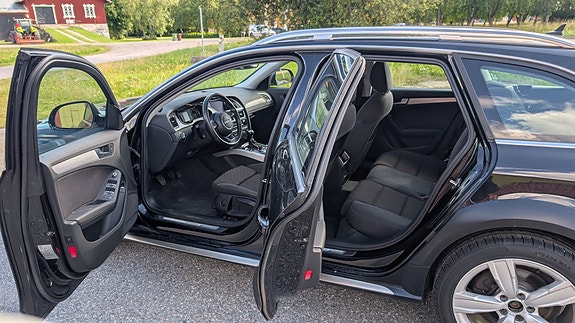 Audi A4 allroad 7 of 7