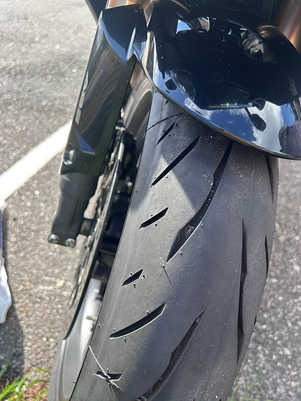 Honda CBR650R 9 of 9