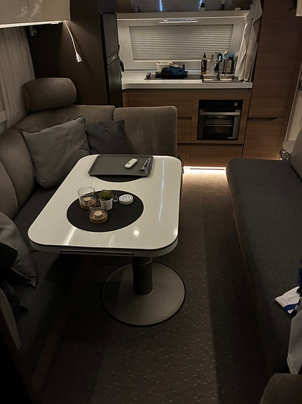 Adria 903 ht 14 of 17