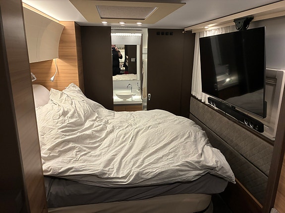 Adria 903 ht 3 of 17