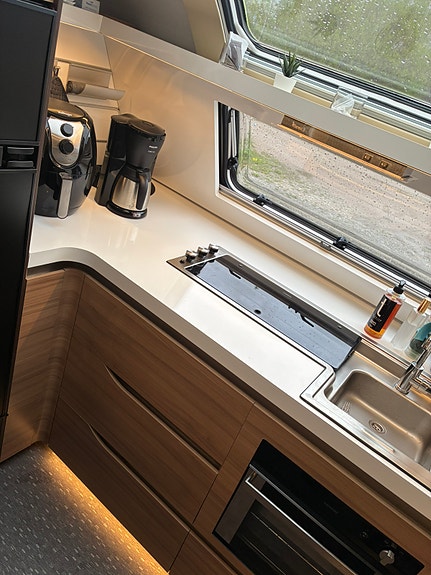 Adria 903 ht 12 of 17
