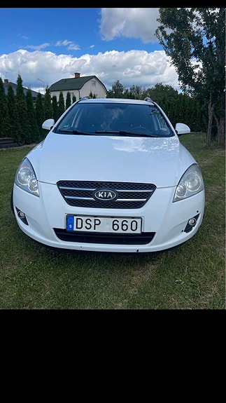 Kia Ceed 3 of 4