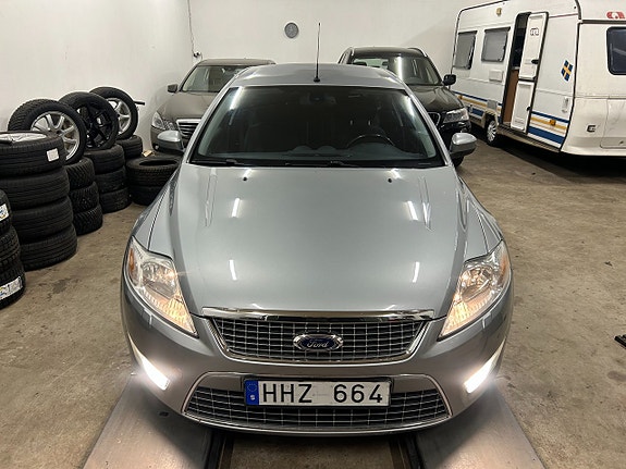 Ford Mondeo 4 of 18