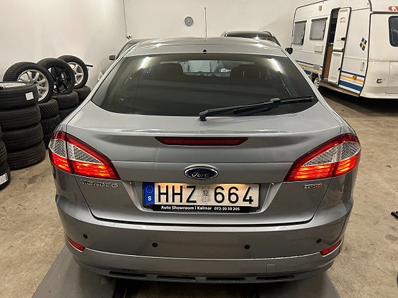 Ford Mondeo 12 of 18
