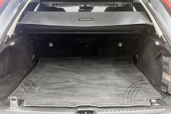 Volvo V90 Cross Country 9 of 9