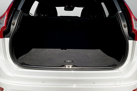 Volvo XC60 9 of 9