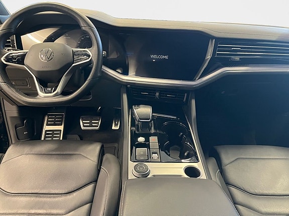 Volkswagen Touareg 11 of 15