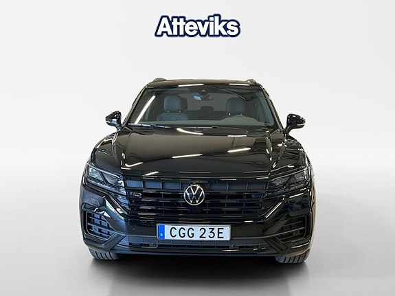 Volkswagen Touareg 8 of 15