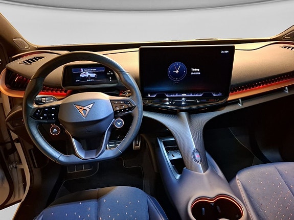 Cupra Tavascan 10 of 12