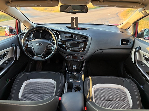 Kia Ceed 11 of 11