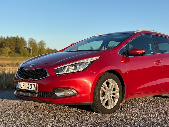 Kia Ceed 2 of 11