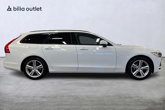 Volvo V90 8 of 29