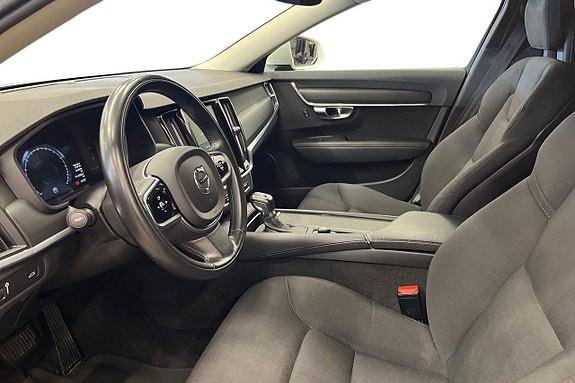 Volvo V90 13 of 29