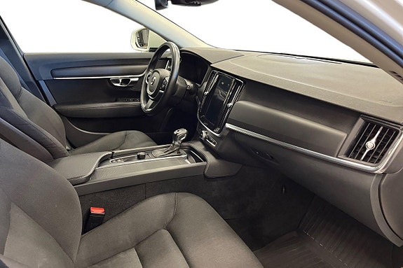 Volvo V90 22 of 29