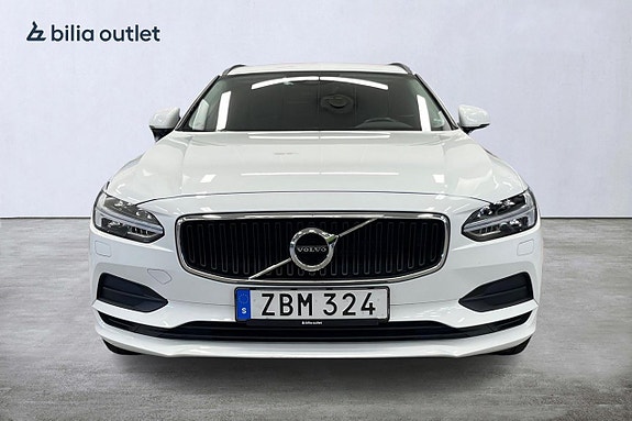 Volvo V90 10 of 29