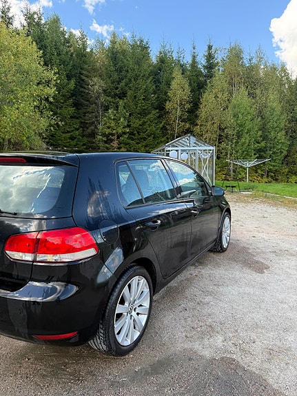 Volkswagen Golf VI 4 of 7