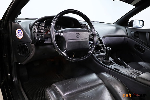 Nissan Z 9 of 17