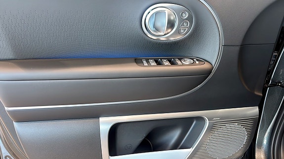 Hyundai Ioniq 9 11 of 13