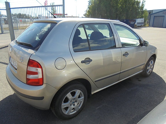 Skoda Fabia 9 of 9