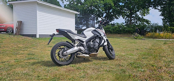 Honda CB650F 2 of 7