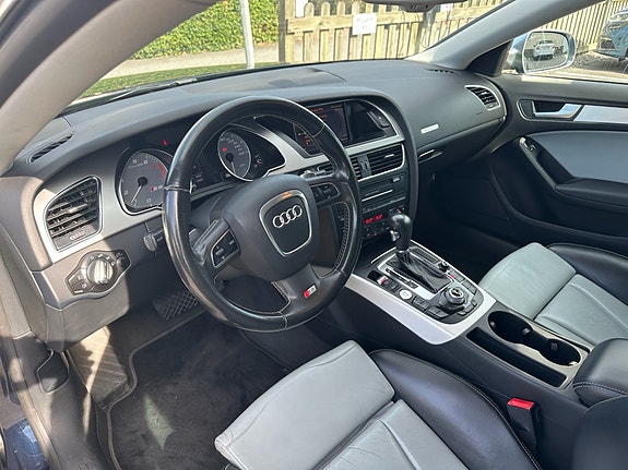 Audi S5 10 of 19