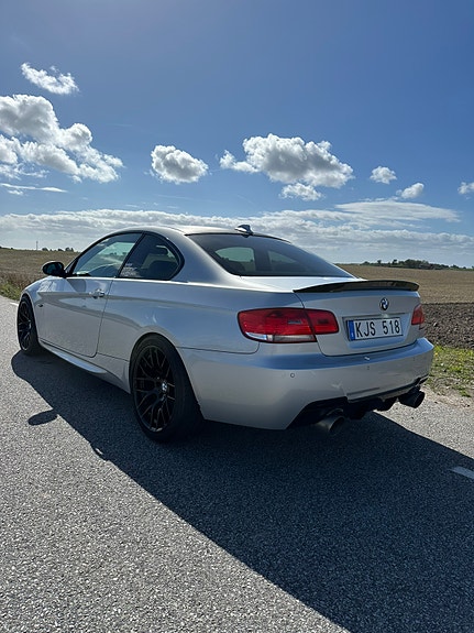 BMW 335i 5 of 9