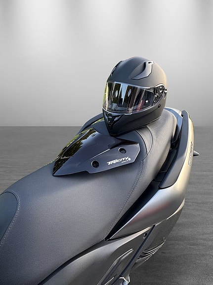Yamaha Tricity 300 B-Körkort | Smart Key | Michelin City Grip | Fullservad 19 of 21