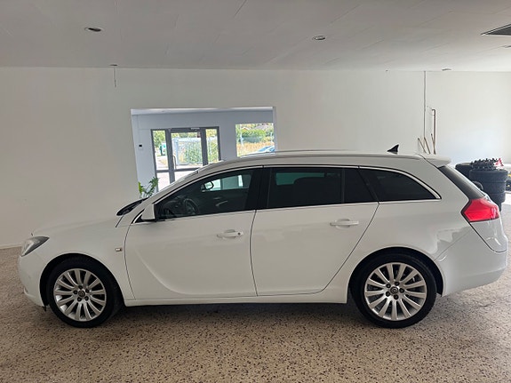 Opel Insignia 5 of 9
