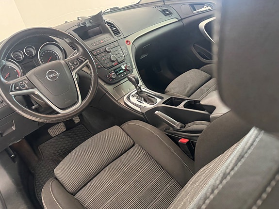 Opel Insignia 8 of 9