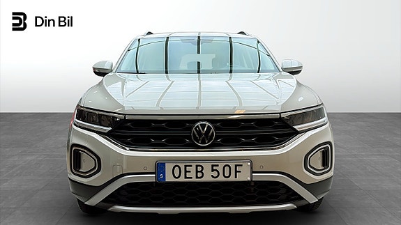 Volkswagen T-Roc 4 of 13