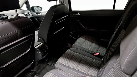 Volkswagen Touran 11 of 22