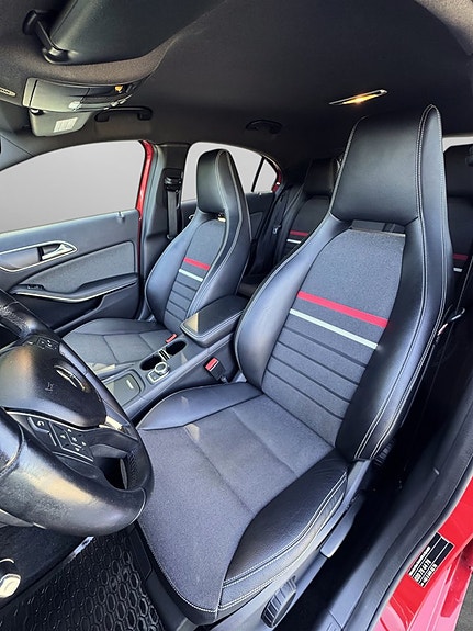 Mercedes-Benz A180 12 of 22