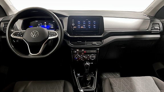 Volkswagen T-Cross 10 of 20