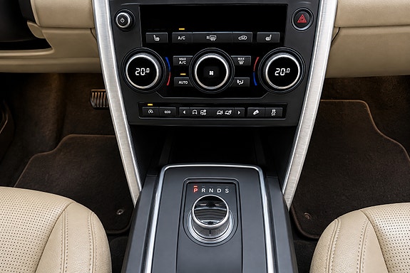 Land Rover Discovery Sport 7 of 10