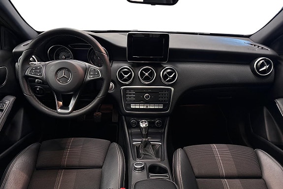 Mercedes-Benz A180 9 of 17