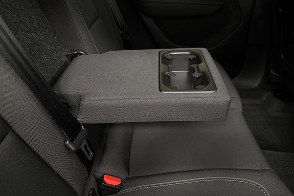 Volvo EX40 19 of 22