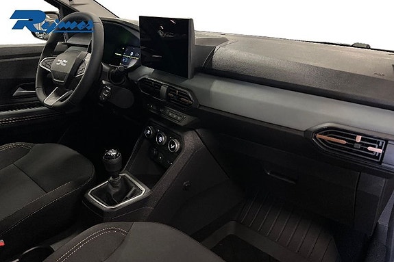 Dacia Sandero 17 of 18
