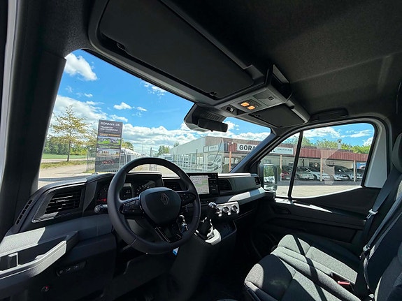 Renault RENAULT MASTER EUROBOX XXL 6 of 13