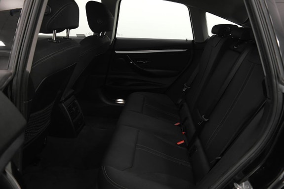 BMW 320 16 of 21