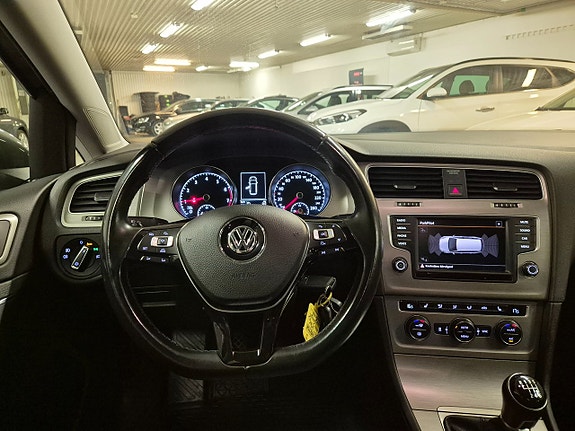 Volkswagen Golf I 13 of 17