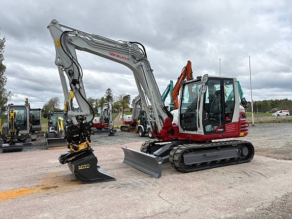 Takeuchi TB290 2 of 4