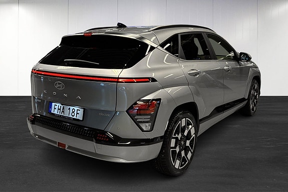 Hyundai Kona 3 of 23