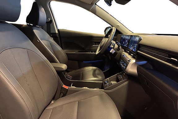 Hyundai Kona 16 of 23