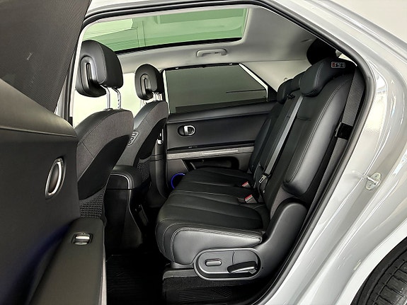 Hyundai Ioniq 5 10 of 19