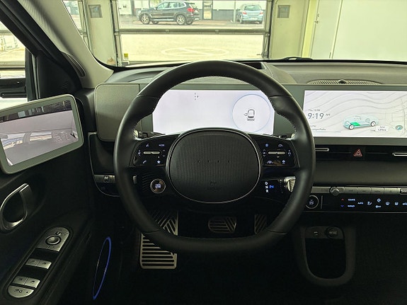 Hyundai Ioniq 5 13 of 19